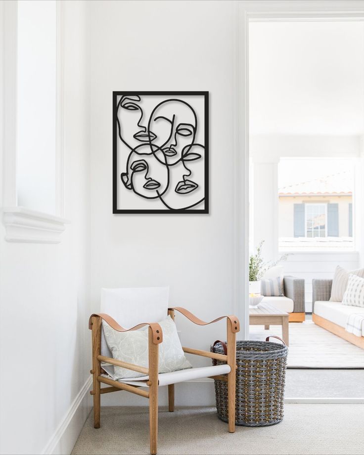 Adorno de Pared Artesanal en Hierro – Hecho a Mano - Caras Modernas III